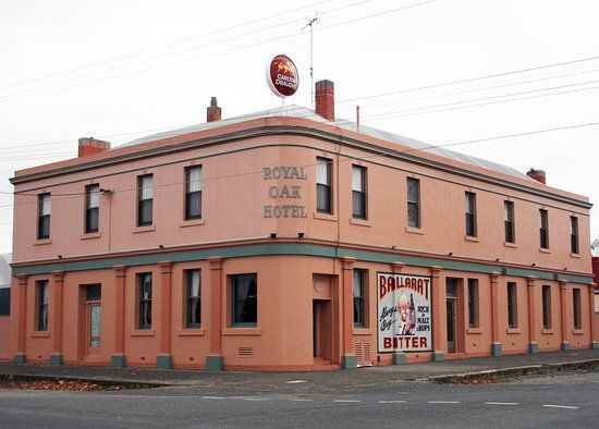 Royal Oak Hotel