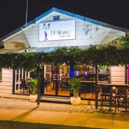 Dr Mauve Bar and Lounge