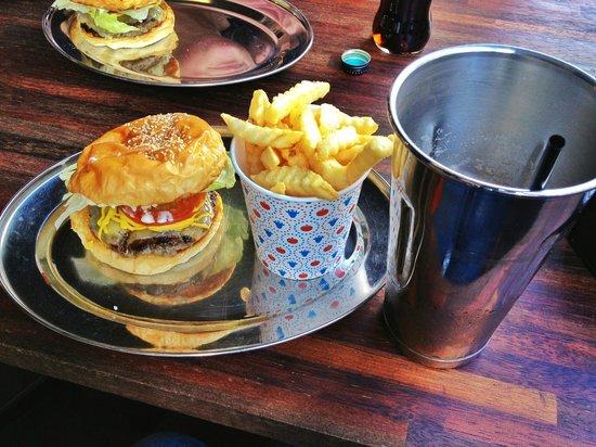 Huxtaburger