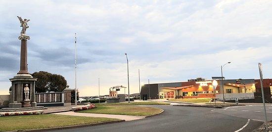 RSL & Saltwater Bistro