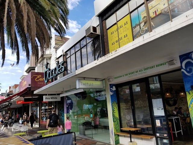 The St Kilda Esplanade Market