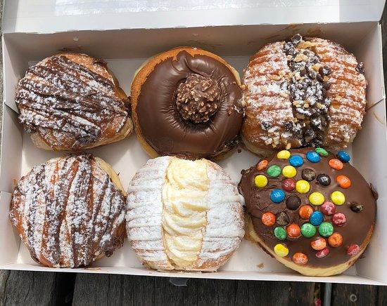 Daniel's Donuts
