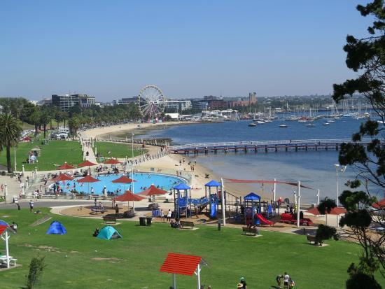 Eastern Beach Reserve