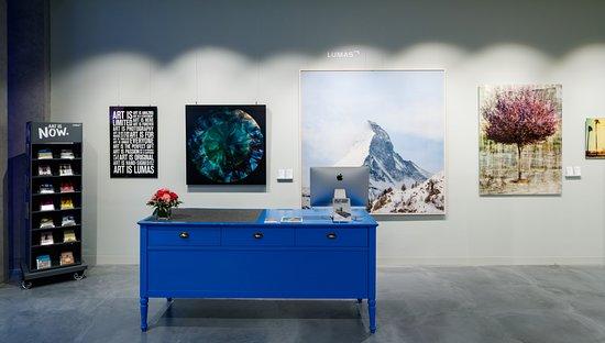 Lumas Gallery Chadstone
