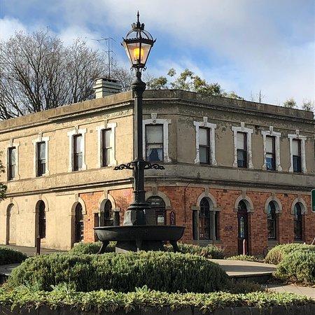 Alice's Journeys Walking Tours of Daylesford