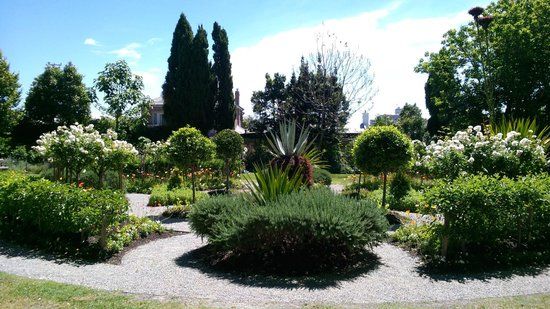 Victoria Gardens
