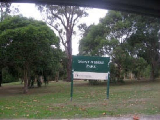 Mont Albert Park