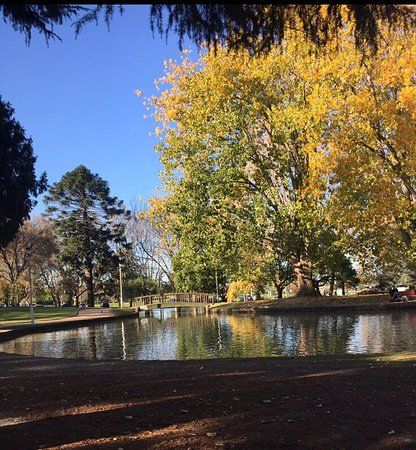 Caulfield Park